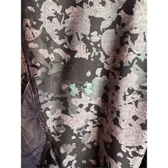 Under Armour HeatGear Leggings Mesh Compression Pants Pink Camo Womens Small - Picture 4 of 11